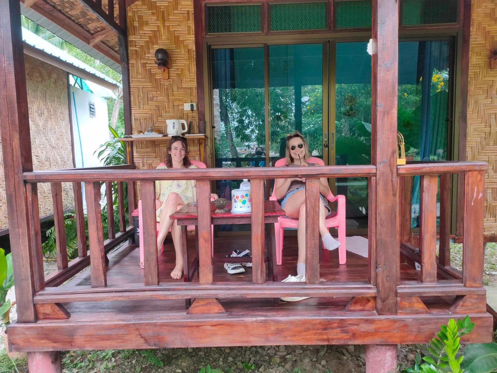 Kohmook Happy Time Bungalow Koh Mook Exterior photo