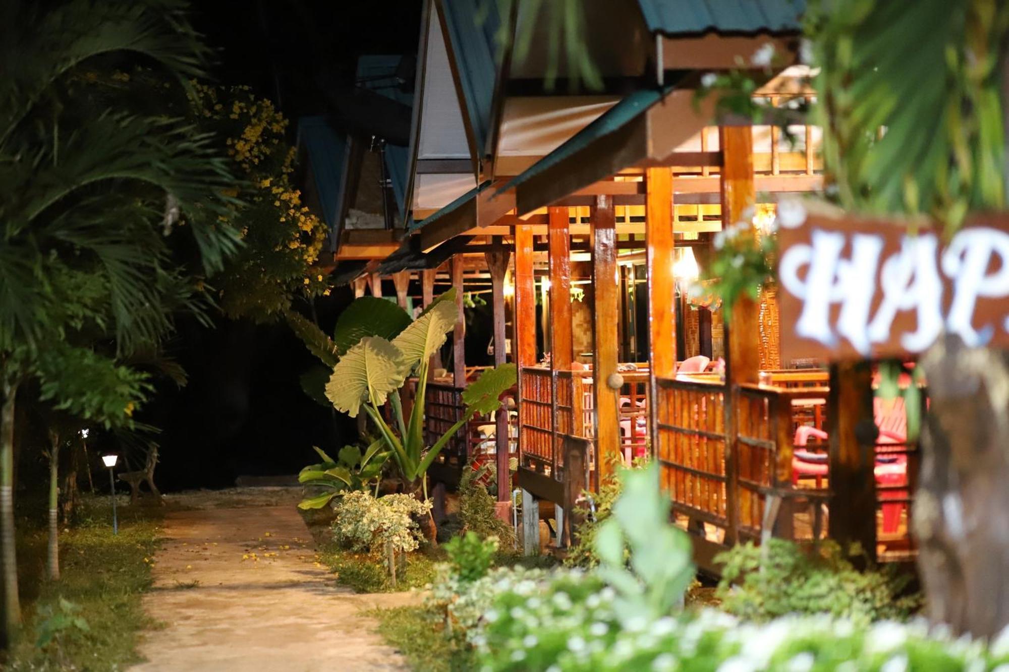 Kohmook Happy Time Bungalow Koh Mook Exterior photo